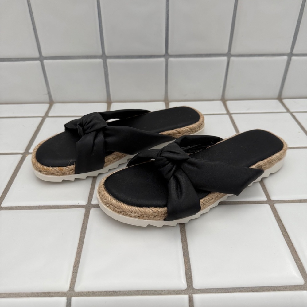 Universal Thread Black Knotted Sandals - image 3